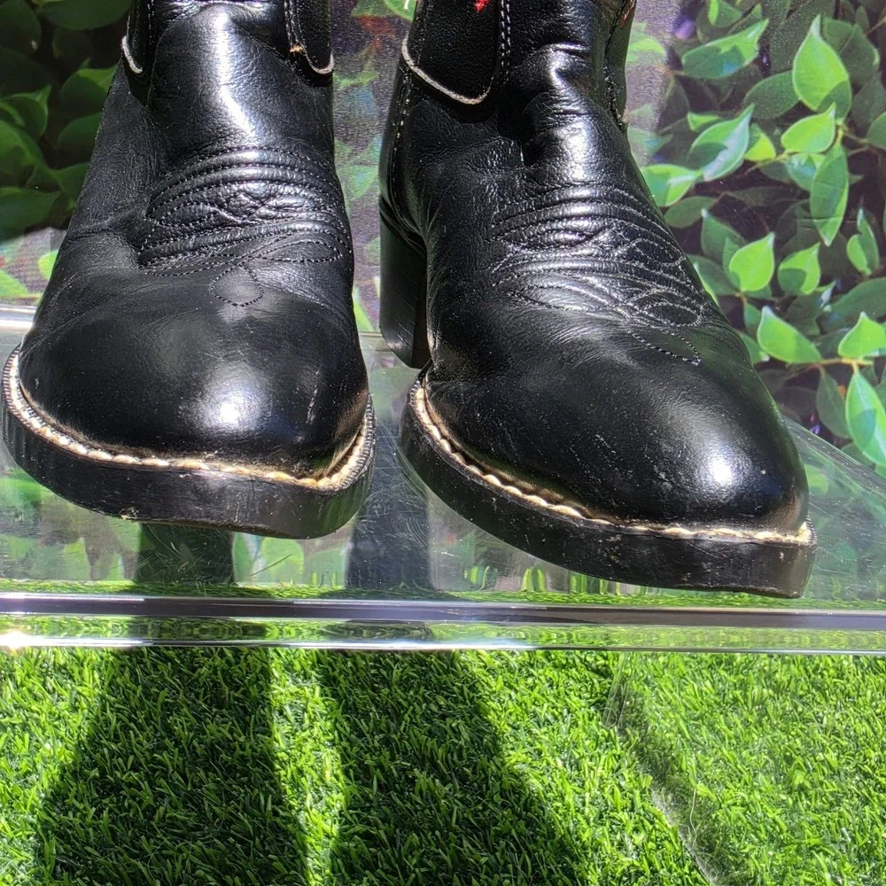 The Unbranded Brand pre owned